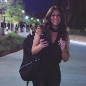 Meet your Posher, Caroline